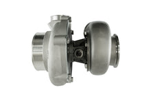 Load image into Gallery viewer, Turbosmart Oil Cooled 6870 V-Band Inlet/Outlet A/R 0.96 External Wastegate TS-1 Turbocharger