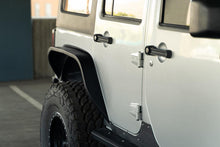 Load image into Gallery viewer, DV8 Offroad 07-18 Jeep Wrangler JK Slim Fender Flares